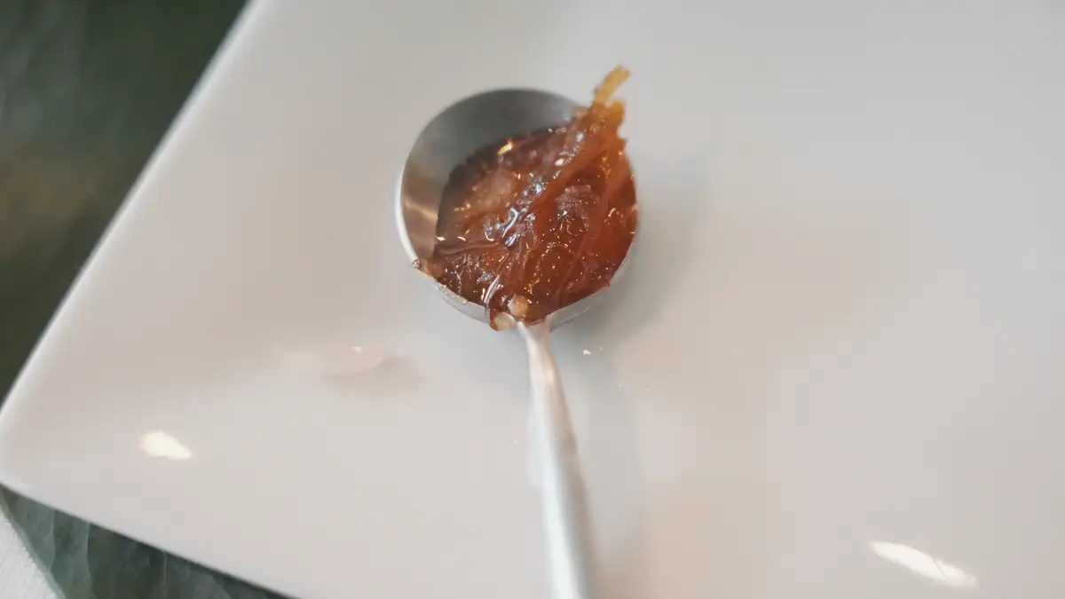 一匙剛煮好的柚子醬